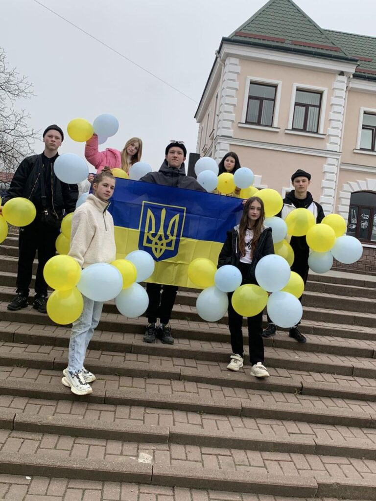 Оздоровлення дітей із Середини-Буди в Карпатах добігає кінця